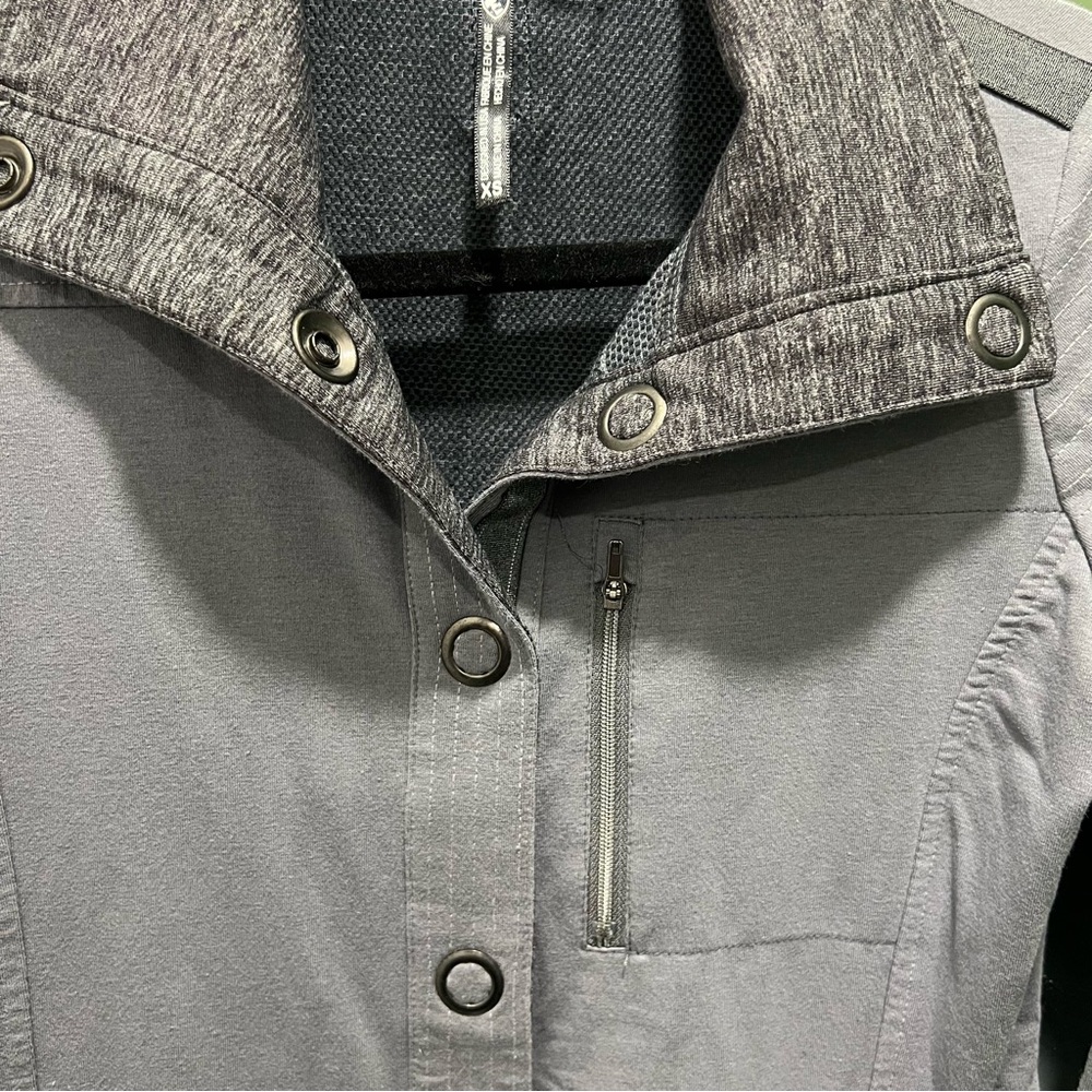 KUHL Women’s Krush Knit Jacket Grey Snap Up Form Fitted Hiking Sweatshirt XS - Picture 3 of 8